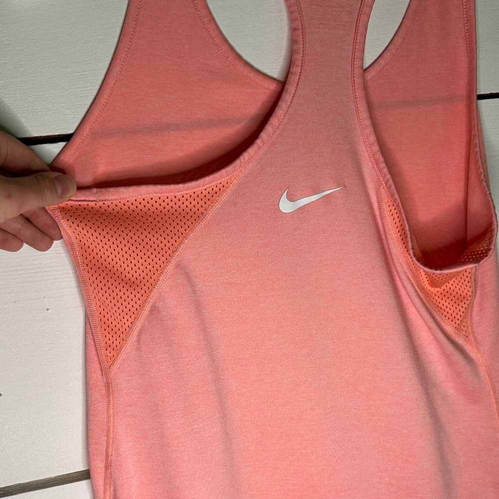 Nike Women's Coral Racer Back Tank Top Medium - Picture 3 of 6